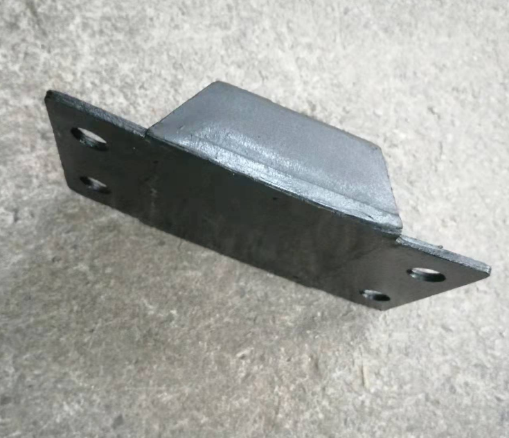 картинка Отбойник (подушка) рессоры задней 4 отв. HOWO AZ9114520091 от магазина Dulan.tj