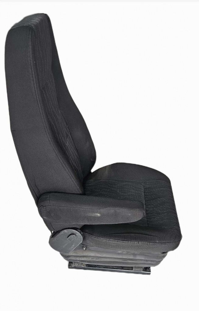 картинка Сиденье водительское SHACMAN F3000 (пневмоподушке) DZ13241510091 от магазина Dulan.tj